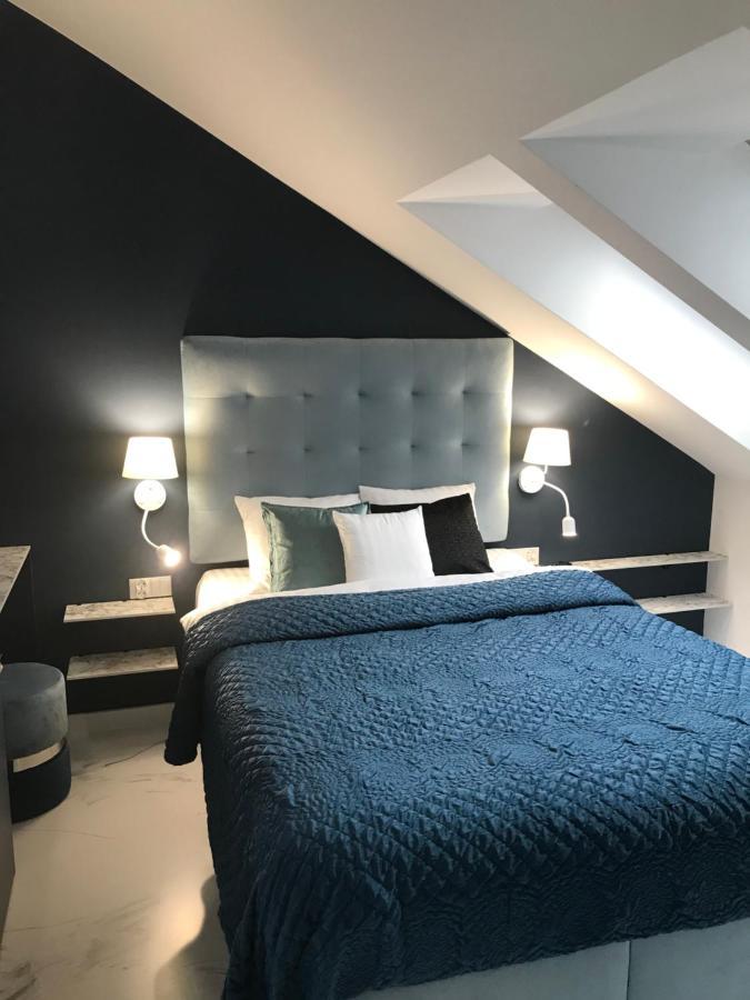 Sunset Deluxe Blue Apartment *